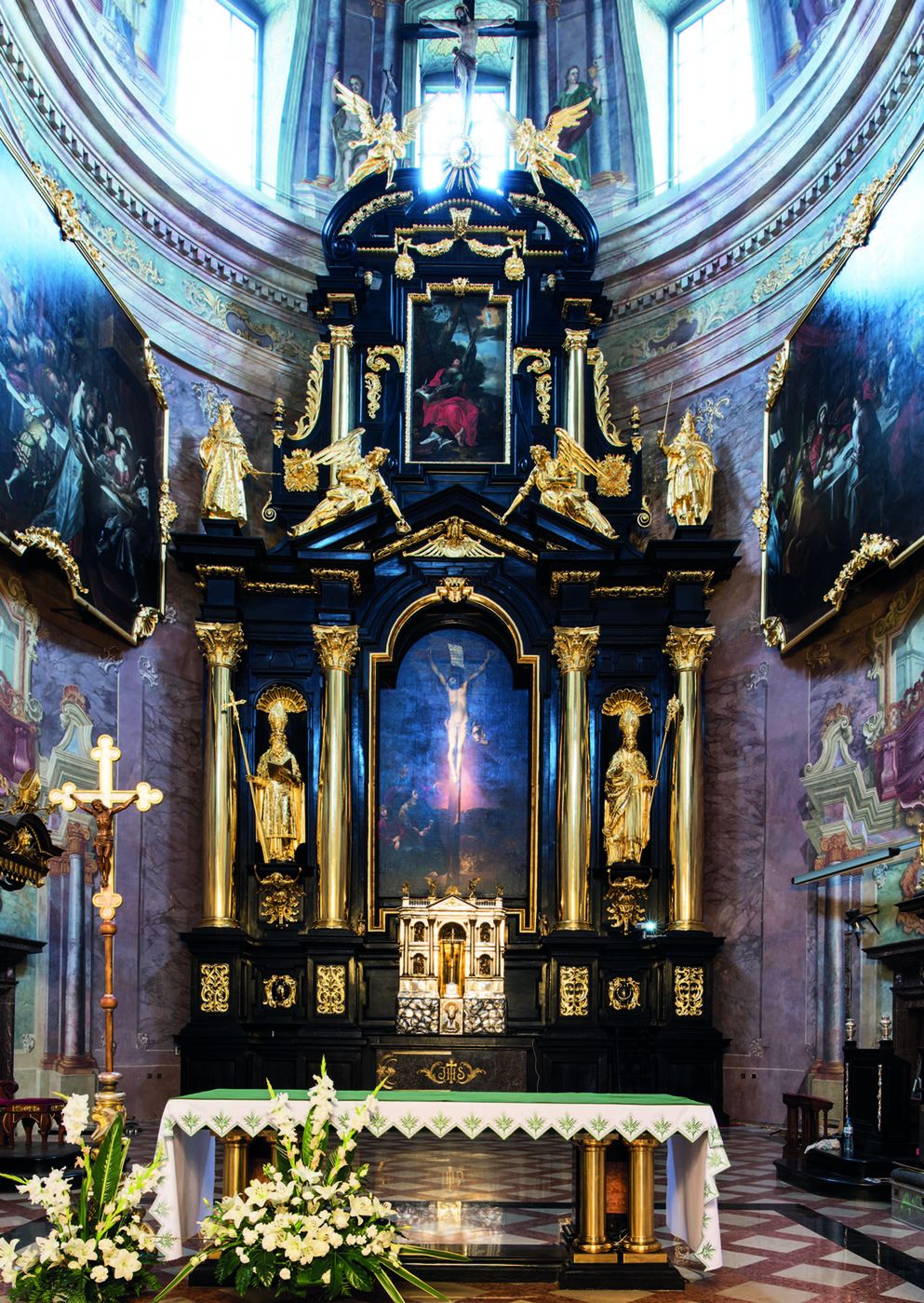Ołtarz po konserwacji_Strona_1_Obraz_0001