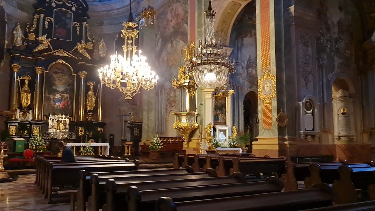 Wnętrze archikatedry lubelskiej